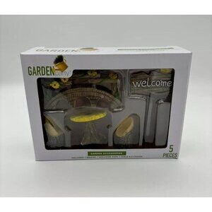 Garden Party 5pc Garden Accessories Decor Set. New In Box.